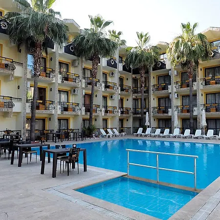 Club Herakles Hotell 3*