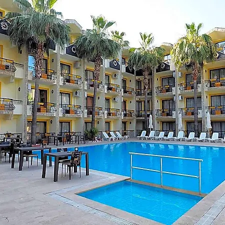 Club Herakles Hotel