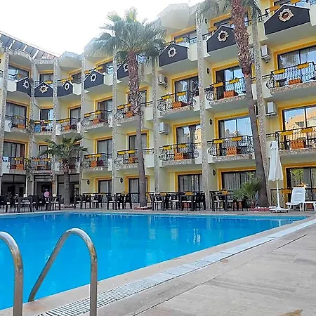 Hotel Club Herakles 3*