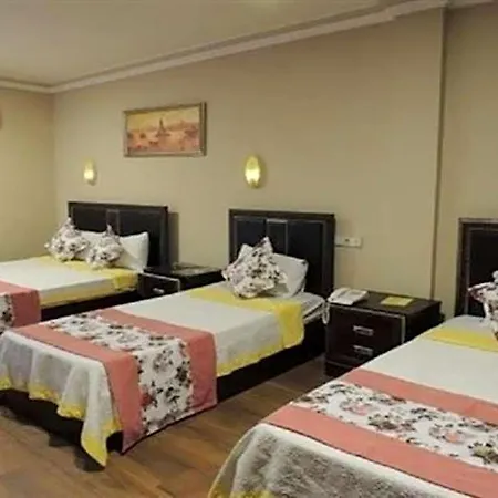 Club Herakles 3*