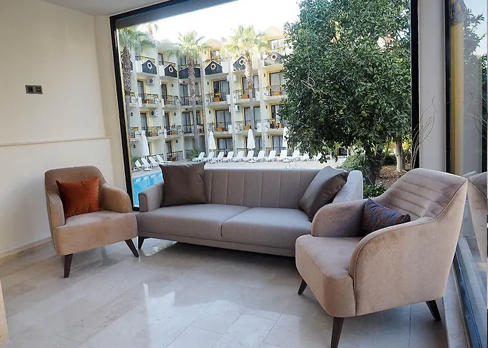 Club Herakles Hotel